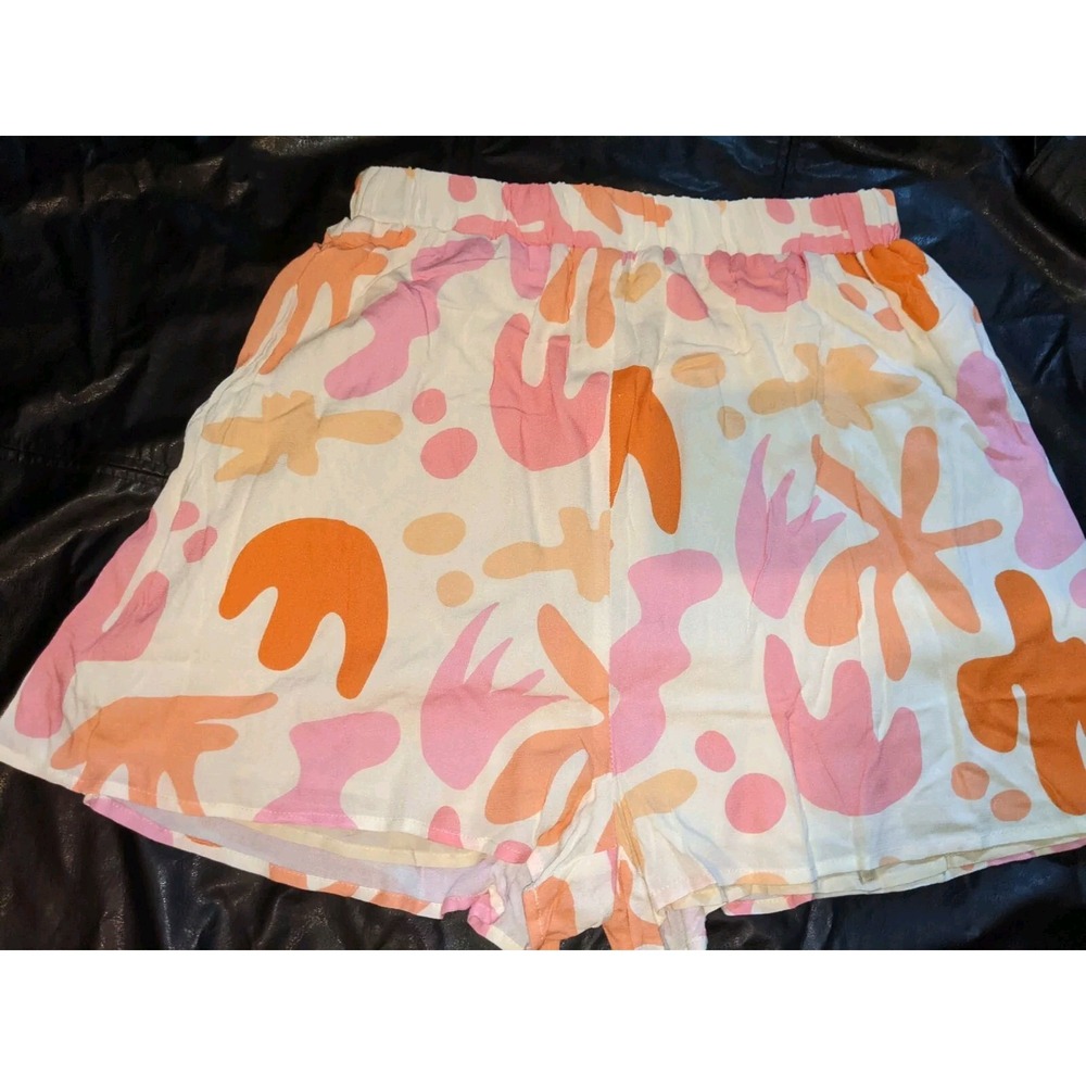 Princess Polly Jackson Shorts Size 6 Pull‎ On Multicolored Pockets Rayon